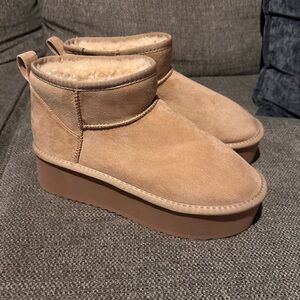 Soda Tan Platform Winter Boots
